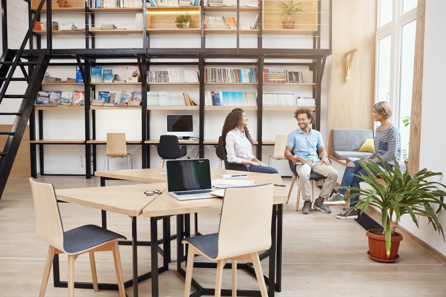 The Role of Co-Working Spaces in the Digital Nomadism Era